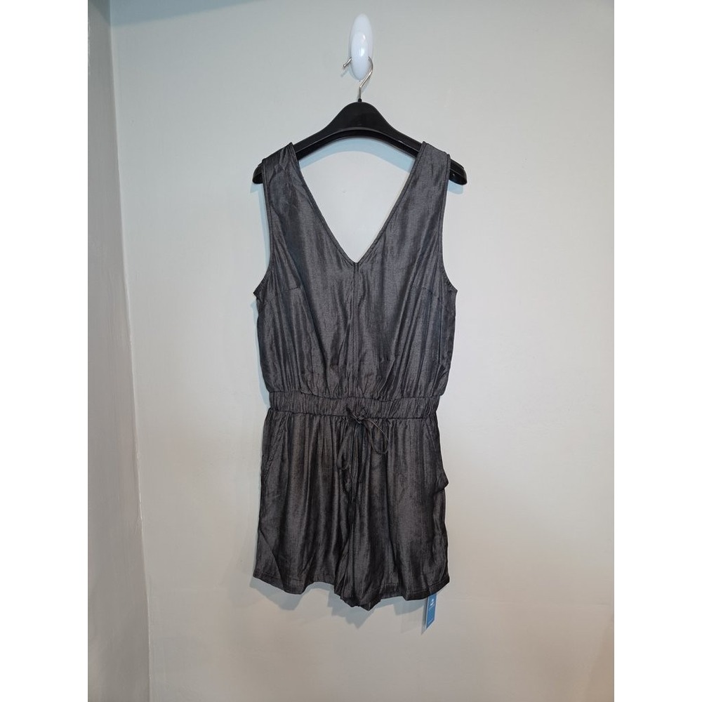 Cupshe Romper Women Small Gray Chambray‎ Sleeveless V-Neck Elastic Waist NWT New